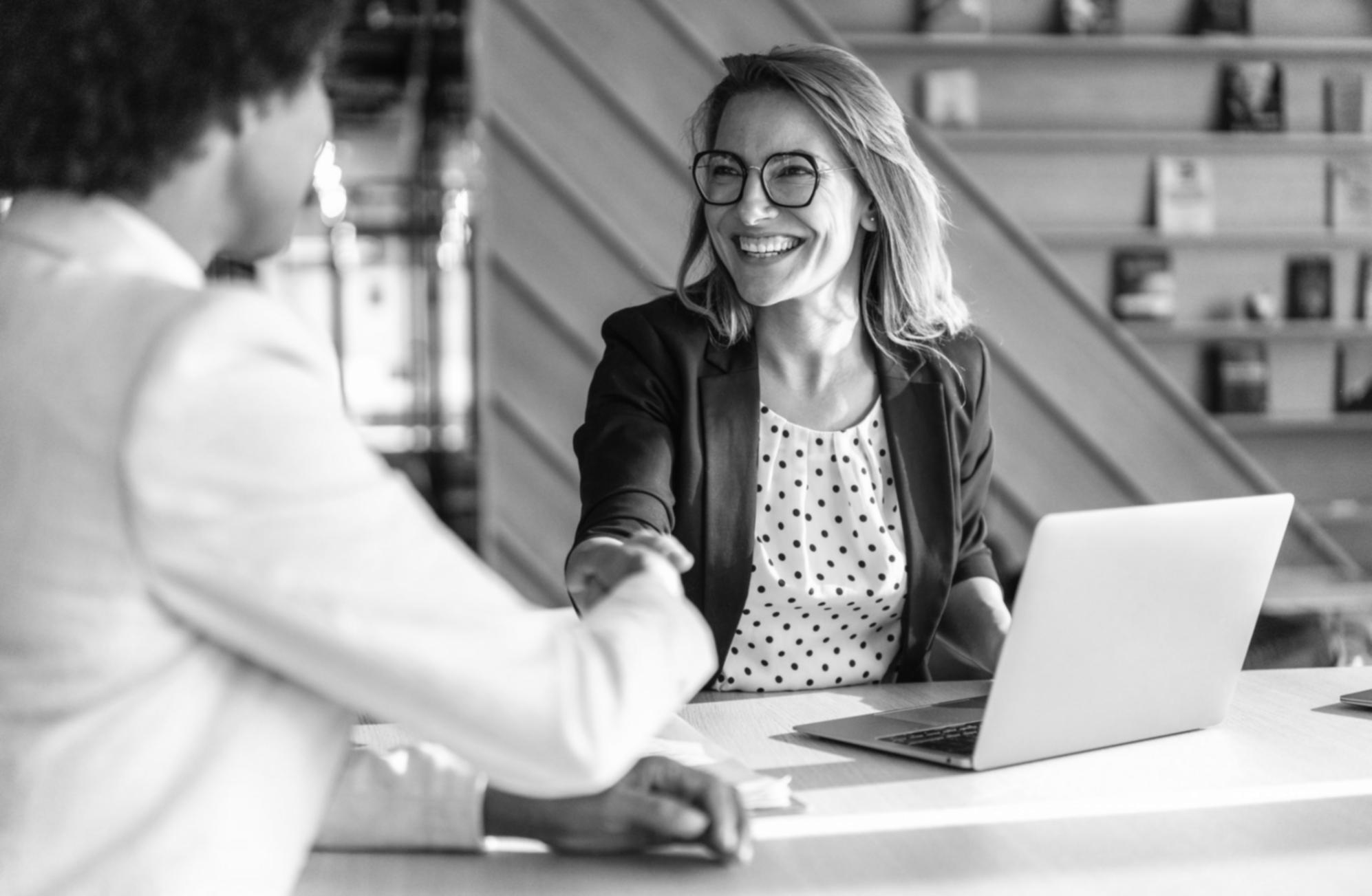 Teilnehmerin bei einer Online-Masterclass zu Selbstkontrolle